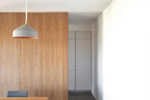lad-bow-window-house-4